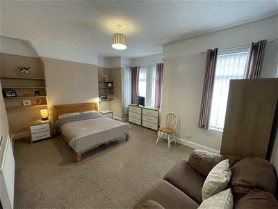 Picture 11